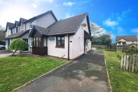 2 bedroom terraced bungalow for sale, Honeyborough Grove, Neyland, Milford Haven