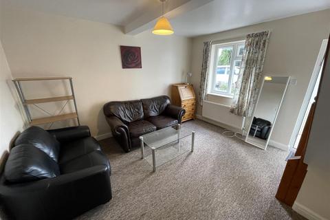 3 bedroom bungalow to rent, Combe Road, Bath