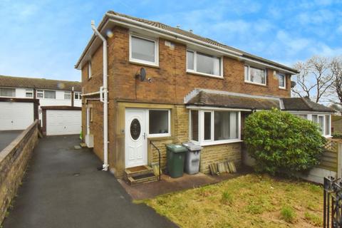 3 bedroom semi-detached house for sale, Cornfield Avenue, Huddersfield HD3