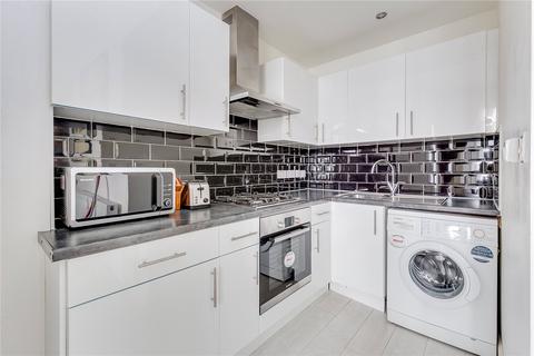 1 bedroom apartment to rent, London W2