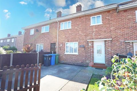 3 bedroom terraced house for sale, Hawthorn Avenue, Lowestoft, NR33