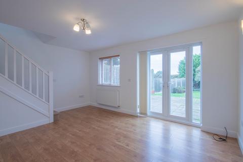 3 bedroom detached house to rent, Hoselett Field Road, Long Eaton, Nottingham, Nottinghamshire, NG10