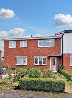 2 bedroom terraced house to rent, Westglade, Farnborough GU14