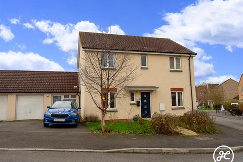 4 bedroom detached house for sale, Charbray Road, Stockmoor Village, Bridgwater