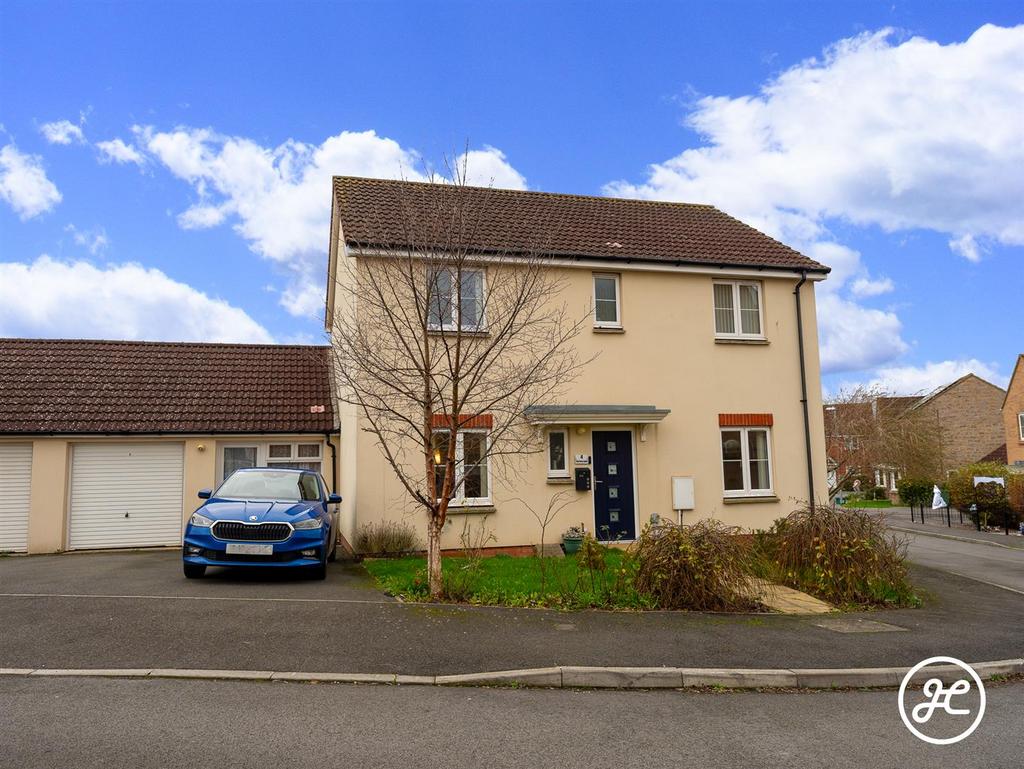 Charbray Road, Stockmoor Village... 4 bed detached house - £365,000