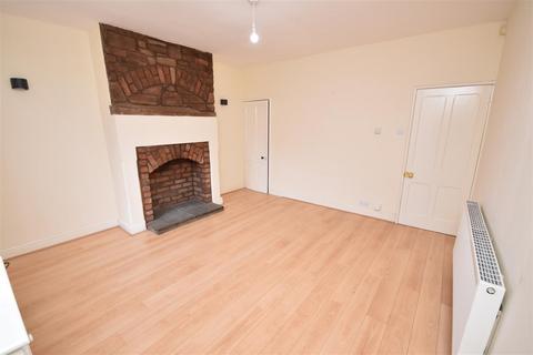 2 bedroom terraced house to rent, Church Road, Thornton Hough