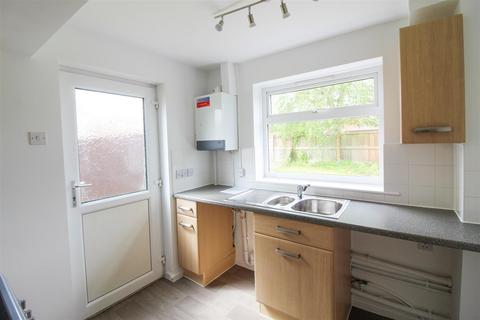 3 bedroom semi-detached house for sale, Kent Close, Ripon