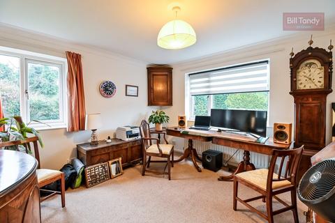 5 Giffords Croft, Lichfield, WS13 7HG