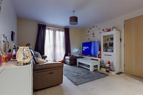 2 bedroom apartment for sale, Princes Way, Bletchley, Milton Keynes