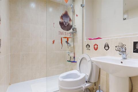 2 bedroom apartment for sale, Princes Way, Bletchley, Milton Keynes