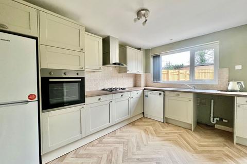 3 bedroom end of terrace house for sale, Boston Spa, Wickham Close, LS23