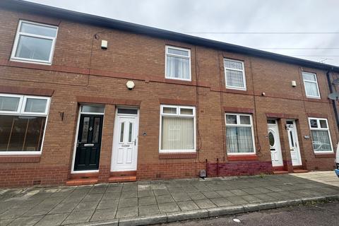 2 bedroom terraced house for sale, Lyndale Avenue, Reddish