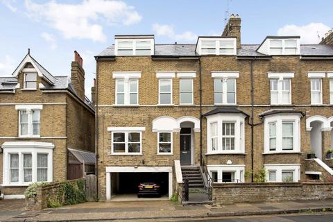 2 bedroom flat for sale, Halford Road, Richmond TW10