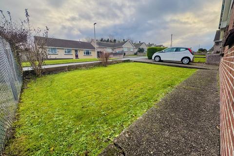 3 bedroom detached house for sale, Silverstream Drive, Hakin, Milford Haven, Pembrokeshire, SA73