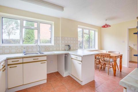 4 bedroom detached house for sale, Main Road, High Wycombe HP14