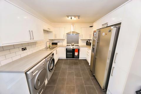 59 Maeshyfryd, Aberdare, CF44 0DN
