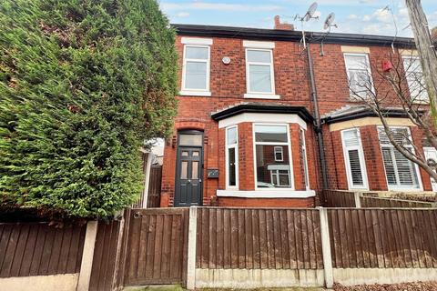 2 bedroom end of terrace house for sale, Cannon Street, Eccles, M30