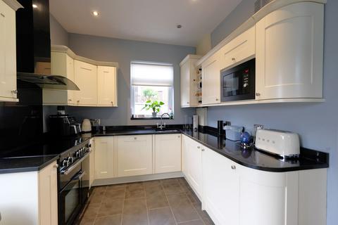 2 bedroom end of terrace house for sale, Cannon Street, Eccles, M30