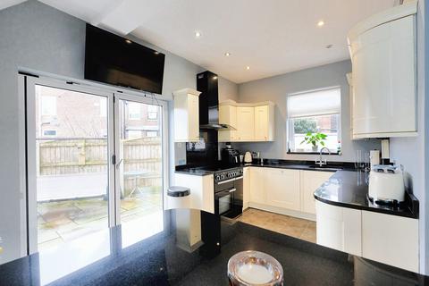 2 bedroom end of terrace house for sale, Cannon Street, Eccles, M30