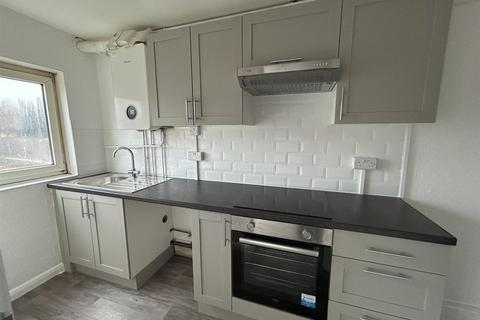 1 bedroom flat to rent, Vicarage Lane, Gravesend DA12