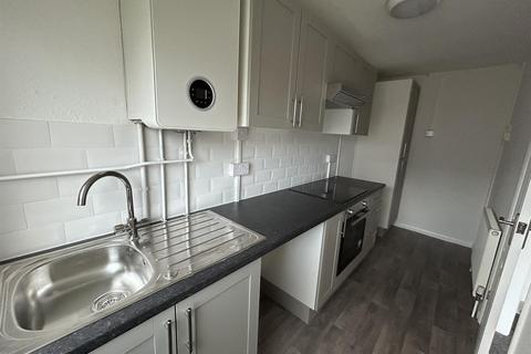 1 bedroom flat to rent, Vicarage Lane, Gravesend DA12