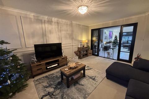 99 Barry Drive, Kirby Muxloe, Leicester, LE9 2HJ