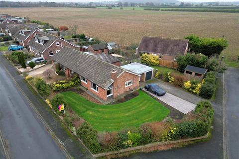 2 bedroom semi-detached bungalow for sale, Brackenhill Avenue, Selby