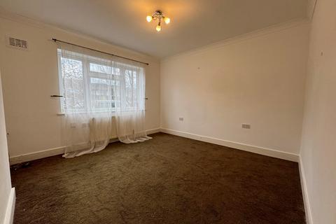 2 bedroom maisonette to rent, Coval Lane , Chelmsford , Essex , CM1 1TG