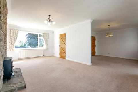 4 bedroom detached bungalow to rent, Dacre, Harrogate, HG3