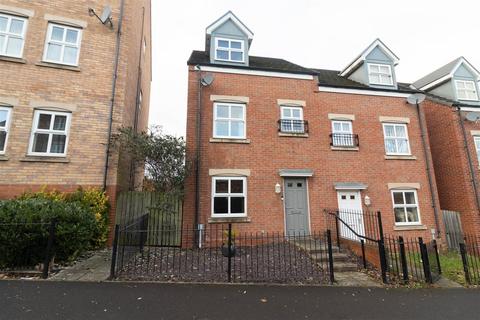 3 bedroom house for sale, Churchill Road, Gateshead NE8