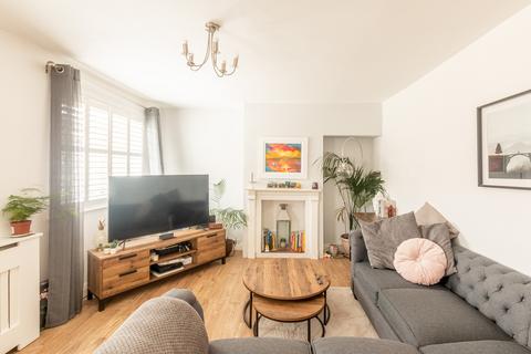 150 Broadfield Road, Bristol, BS4 2UZ