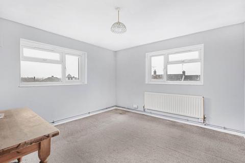 Flat, 40 Talbot Road, Hatfield, AL10 0QY