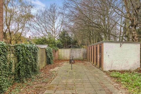 Flat, 40 Talbot Road, Hatfield, AL10 0QY