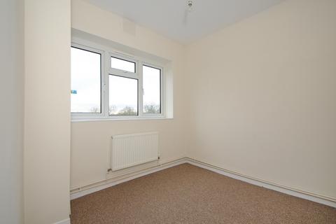 3 bedroom apartment to rent, Whitefoot Lane Bromley BR1