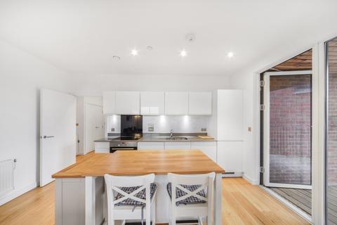 2 bedroom apartment for sale, Caisson Moor Court, London E3