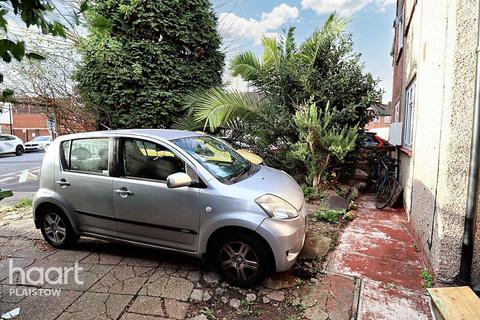 3 bedroom terraced house for sale, Holborn Road Plaistow, London