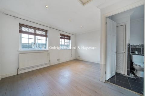 1 bedroom house to rent, Albert Road Mottingham SE9