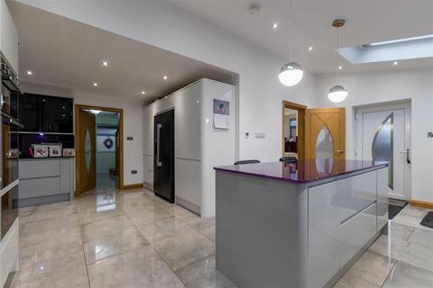 12 Adams Grove, Leek, ST13 8NX