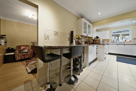 5 bedroom house to rent, St Marks Road, Hanwell, W7