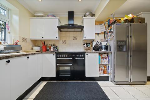 5 bedroom house to rent, St Marks Road, Hanwell, W7