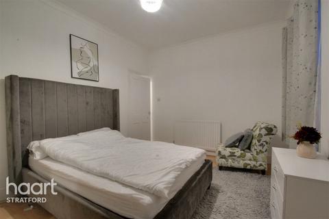 3 bedroom terraced house to rent, Maryland Park, LONDON