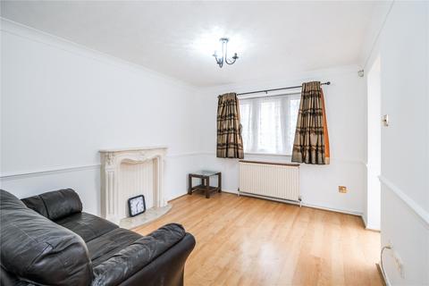 3 bedroom terraced house for sale, Express Drive, Goodmayes IG3