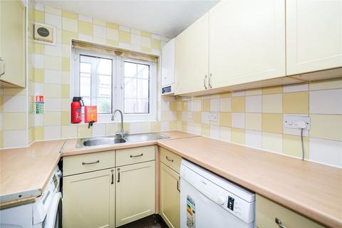 3 bedroom terraced house for sale, Express Drive, Goodmayes IG3