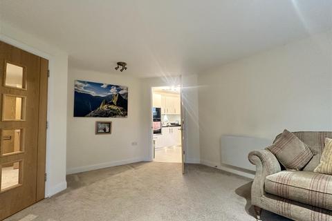 undefined, Cardinal Court, Bishophill Junior