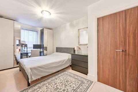 3 bedroom flat for sale, Marathon House, Wembley Park, Wembley, HA9