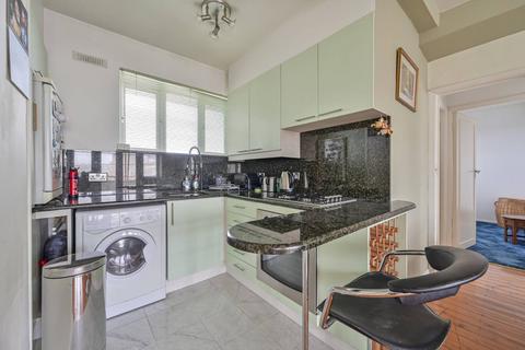 2 bedroom flat for sale, Upper Richmond Road, Putney, London, SW15