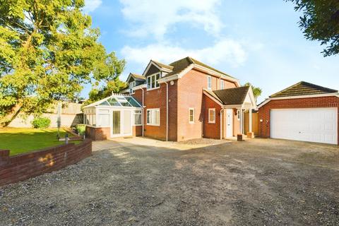 3 bedroom detached house for sale, Hamble Lane, Southampton SO31