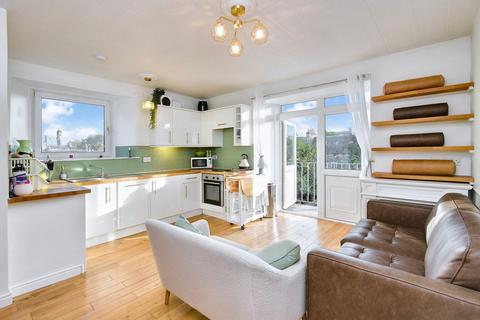 1 bedroom flat for sale, North Street, , St Andrews, KY16