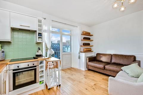 1 bedroom flat for sale, North Street, , St Andrews, KY16