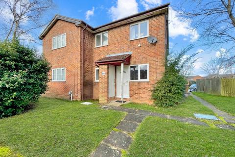 1 bedroom terraced house for sale, Albury Close, Luton, Bedfordshire, LU3 4AY